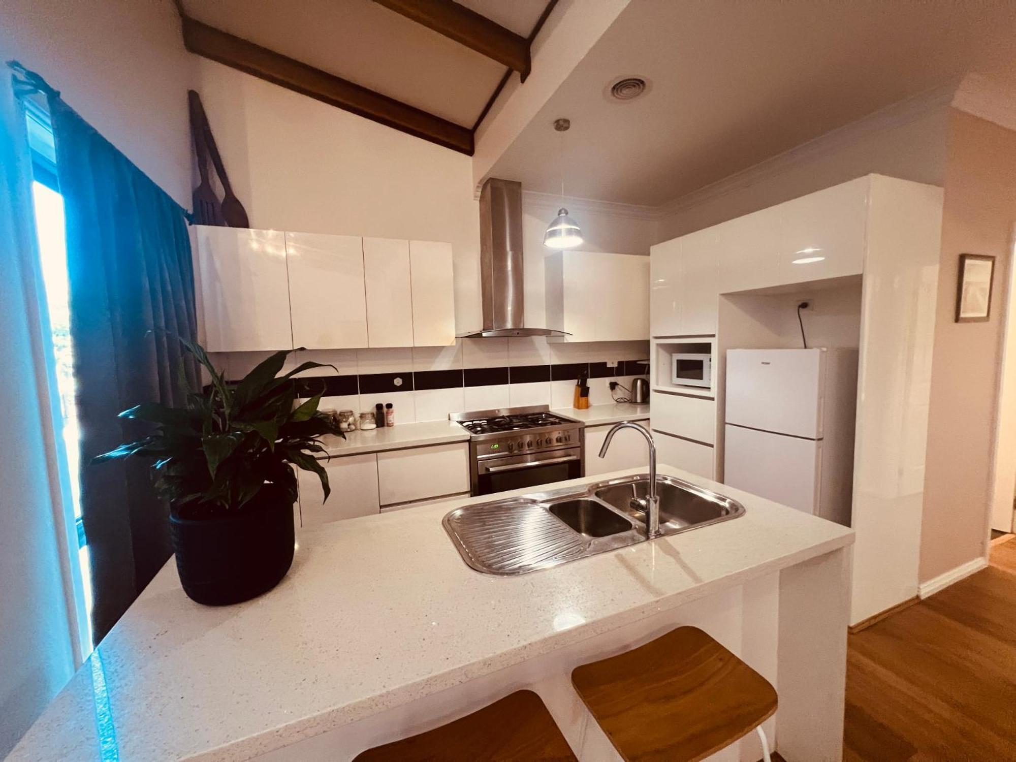 Cosy 4Br Home 15 Minutes Away From Melbourne Airport St Albans Екстер'єр фото